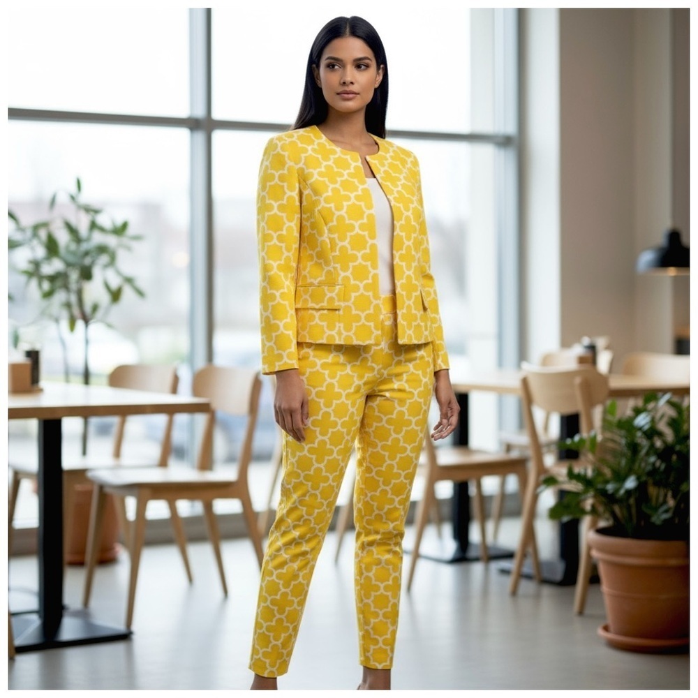 Elliott Lauren Vintage Patterned Women's Jacket & Pants Set. Yellow. Size 6 - Picture 14 of 15